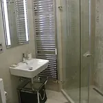 شقة 43 *